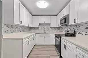 3720 N Garrison St, Tampa, FL 33619 - Photo 16