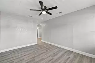 3720 N Garrison St, Tampa, FL 33619 - Photo 32
