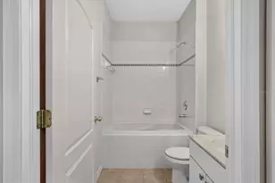19122 Doves Landing Dr, Tampa, FL 33647 - Photo 24
