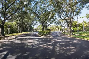19122 Doves Landing Dr, Tampa, FL 33647 - Photo 40