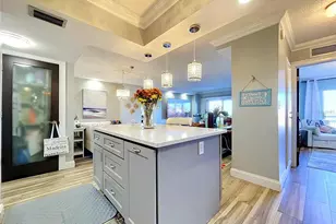 4900 Brittany Dr S, Saint Petersburg, FL 33715 - Photo 10