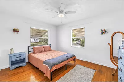 2450 37th Avenue N, Saint Petersburg, FL 33713 - Photo 16
