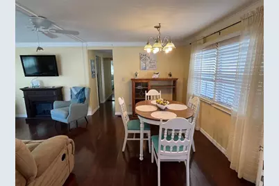 37 Pindo Palm Street E, Largo, FL 33770 - Photo 8