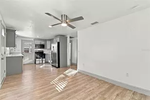 2110 E Ellicott St, Tampa, FL 33610 - Photo 4