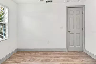 2110 E Ellicott Street, Tampa, FL 33610 - Photo 22