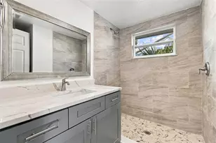 2110 E Ellicott St, Tampa, FL 33610 - Photo 14