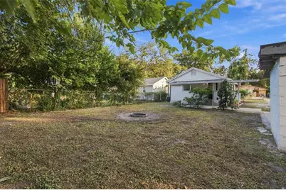 2110 E Ellicott Street, Tampa, FL 33610 - Photo 28