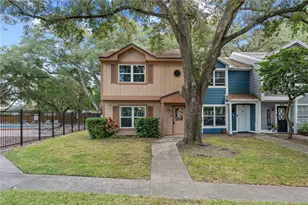 935 Hamilton Ct, Palm Harbor, FL 34683 - Photo 1