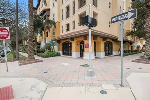 100 4th Ave S, Saint Petersburg, FL 33701 - Photo 26