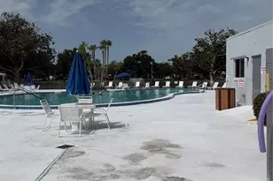 8555 112th St, Seminole, FL 33772 - Photo 12