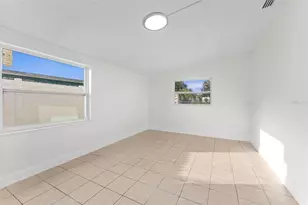 8307 Libby Ln, Tampa, FL 33619 - Photo 14