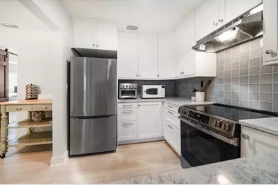 745 Bruce Avenue, Clearwater Beach, FL 33767 - Photo 6