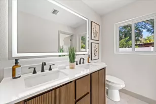 213 Park St N, Saint Petersburg, FL 33710 - Photo 32