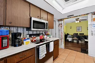 8399 79th Ave, Seminole, FL 33777 - Photo 8
