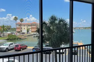 10355 Paradise Blvd, Treasure Island, FL 33706 - Photo 14