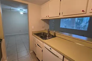 2525 W Bay Dr, Belleair Bluffs, FL 33770 - Photo 16