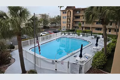 2525 W Bay Drive #C33, Belleair Bluffs, FL 33770 - Photo 22