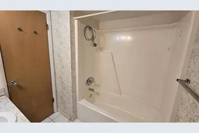 2525 W Bay Drive #C33, Belleair Bluffs, FL 33770 - Photo 10