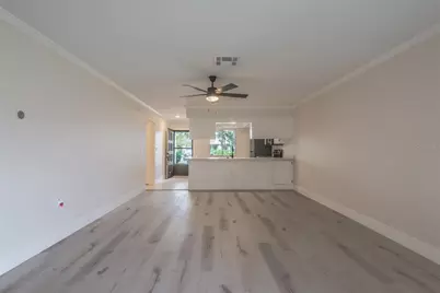 2265 Bancroft Circle S #C, Palm Harbor, FL 34683 - Photo 8