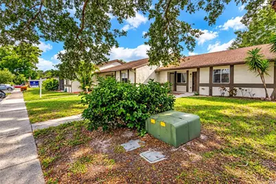 2265 Bancroft Circle S #C, Palm Harbor, FL 34683 - Photo 4