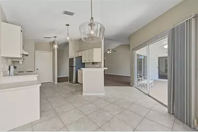 2113 Sterling Glen Court, Sun City Center, FL 33573 - Photo 32
