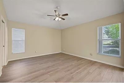 2113 Sterling Glen Court, Sun City Center, FL 33573 - Photo 34