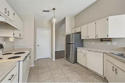 2113 Sterling Glen Court, Sun City Center, FL 33573 - Photo 28