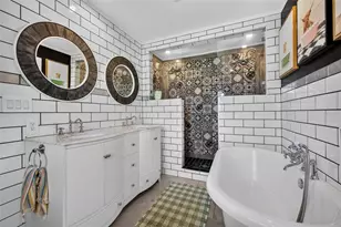 628 64th St N, Saint Petersburg, FL 33710 - Photo 30