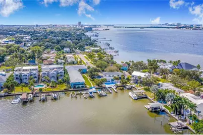 1825 Venetian Point Drive, Clearwater, FL 33755 - Photo 76