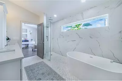 1825 Venetian Point Drive, Clearwater, FL 33755 - Photo 30