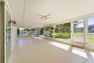 1864 74th Ave N, Saint Petersburg, FL 33702 - Photo 28