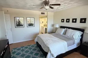 2621 Cove Cay Dr, Clearwater, FL 33760 - Photo 16