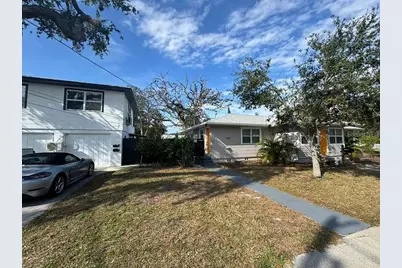 2001 2nd Street S, Saint Petersburg, FL 33705 - Photo 1