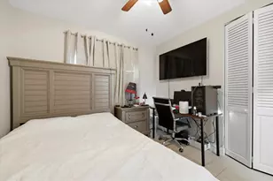 8331 W Pocahontas Ave, Tampa, FL 33615 - Photo 20
