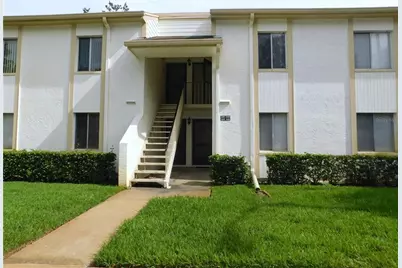 105 Palmetto Court, Oldsmar, FL 34677 - Photo 2