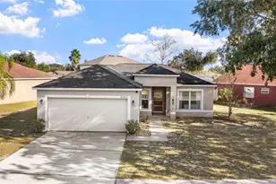4445 Horseshoe Pick Ln, Valrico, FL 33594 - Photo 1