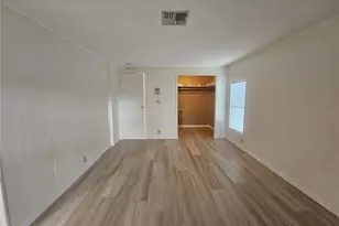238 Pelican Dr N, Oldsmar, FL 34677 - Photo 26