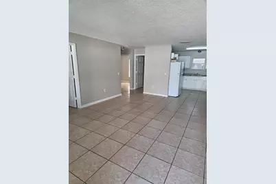 2818 Locicero Drive, Tampa, FL 33619 - Photo 8