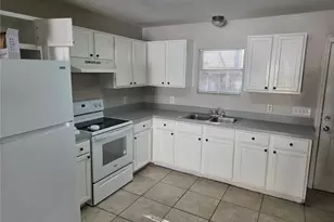 2818 Locicero Dr, Tampa, FL 33619 - Photo 10