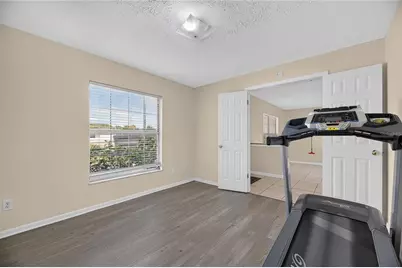 8904 W Flora Street, Tampa, FL 33615 - Photo 6