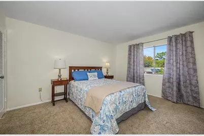 1575 Greenlea Drive #4, Clearwater, FL 33755 - Photo 8