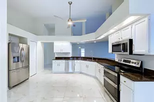 17505 Woodthrush Pl, Tampa, FL 33647 - Photo 14