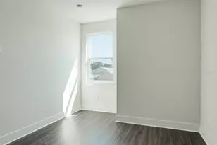 2076 Paragon Cir W, Clearwater, FL 33755 - Photo 54