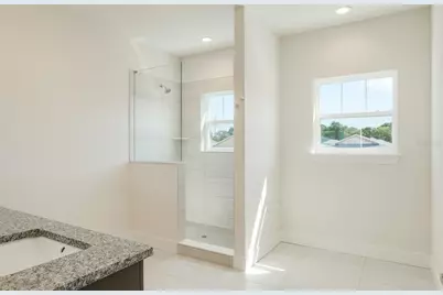 2076 Paragon Circle W, Clearwater, FL 33755 - Photo 44