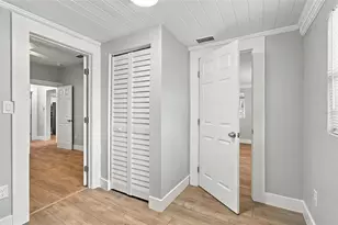 1225 E Osborne Ave, Tampa, FL 33603 - Photo 22
