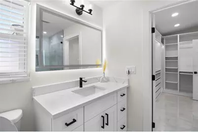 1575 Brookside Boulevard, Largo, FL 33770 - Photo 28