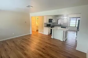 1738 Santa Anna Dr, Dunedin, FL 34698 - Photo 2