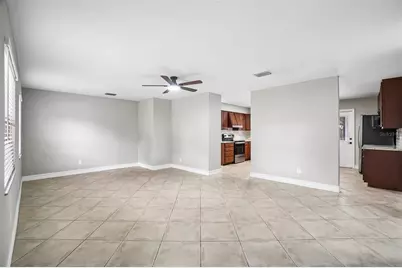 715 Papaya Drive, Tampa, FL 33619 - Photo 8