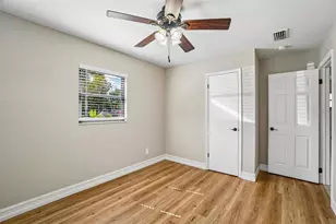 715 Papaya Dr, Tampa, FL 33619 - Photo 24