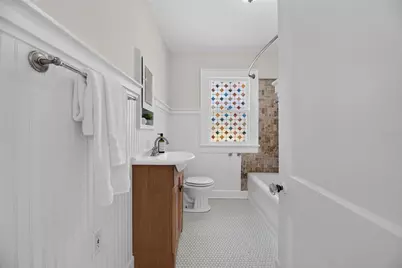 307 W Giddens Avenue, Tampa, FL 33603 - Photo 26